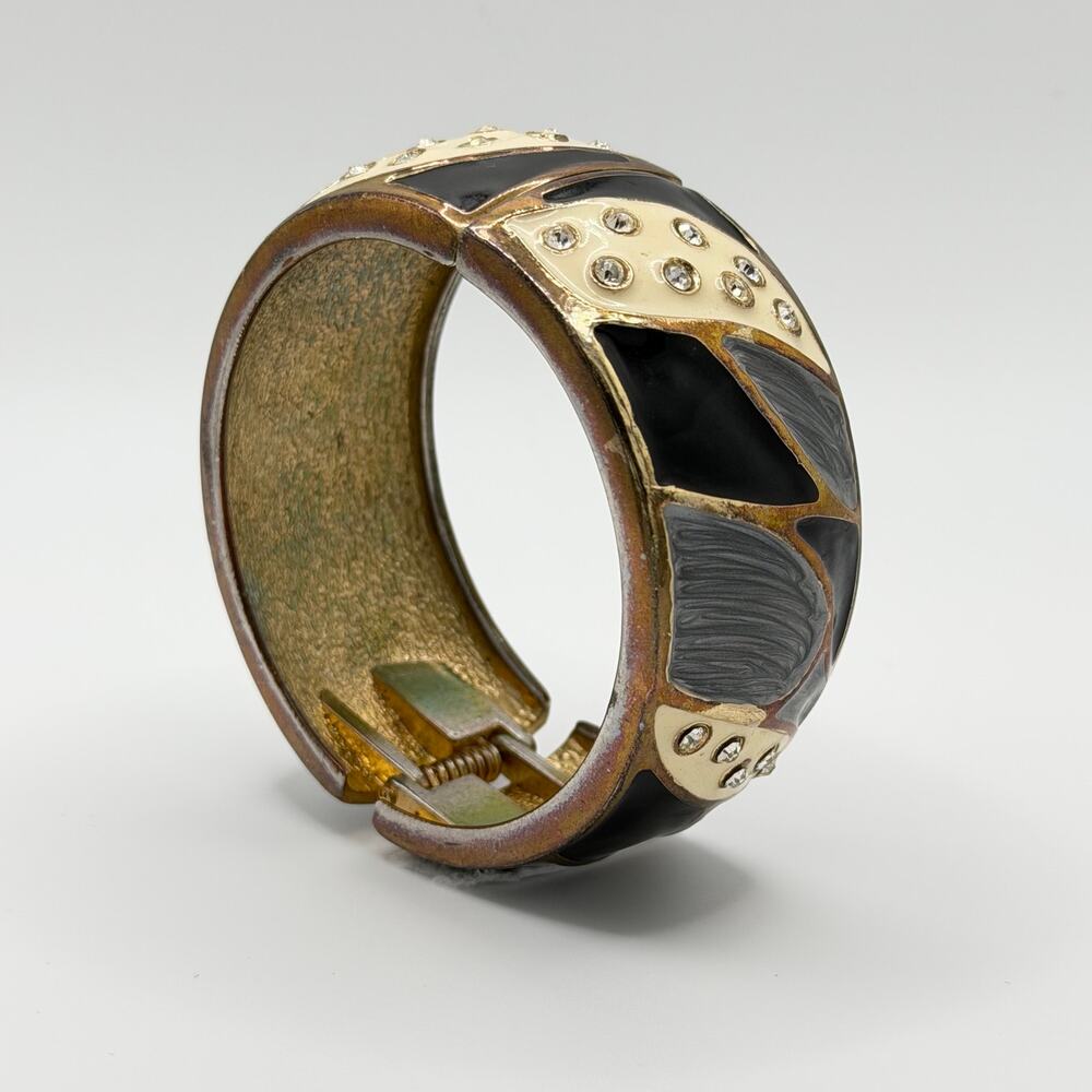 Black & Gray Patterned Hinged Cuff – Goldtone Details (Size M)